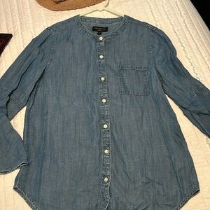 Banana Republic Chambray Shirt